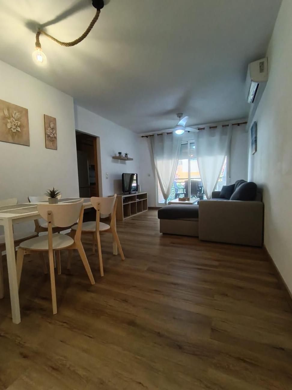 Apartamento Pilar Solo Familias Gandia Ngoại thất bức ảnh